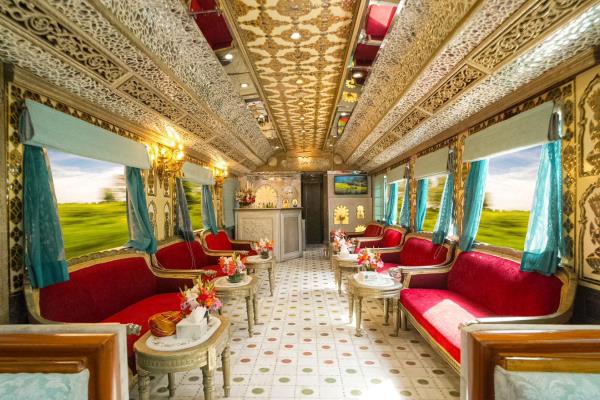 8-Day Palace on Wheels Luxury Train Tour